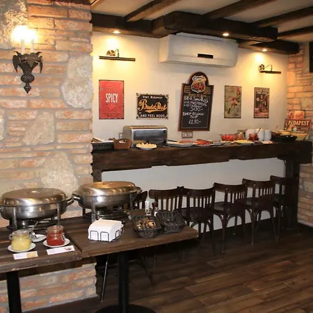 Szálloda Ring 3*
