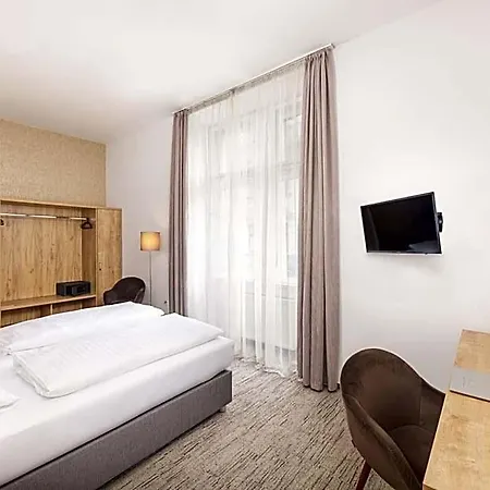 Ring 3* Budapest