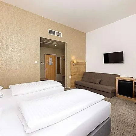 Hotel Ring
